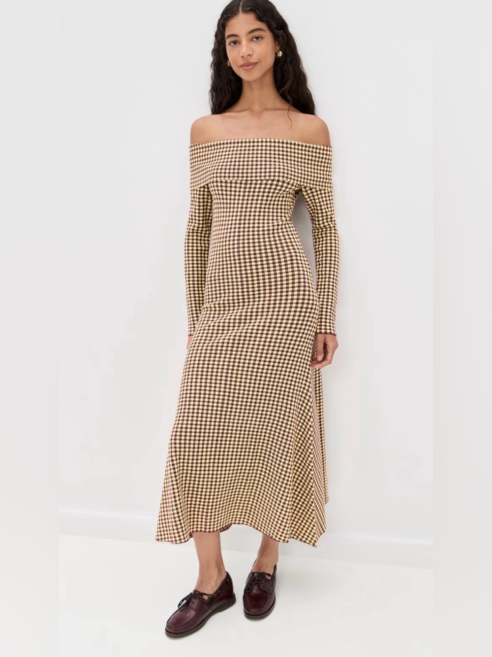 Le Bop Off-Shoulder Gingham Midi Dress in Beige, size Medium